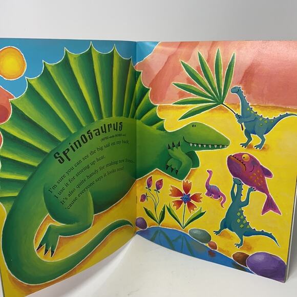 Bundle of 3 Bugs & Dinosaurs Childrens Books - Picture 10 of 11